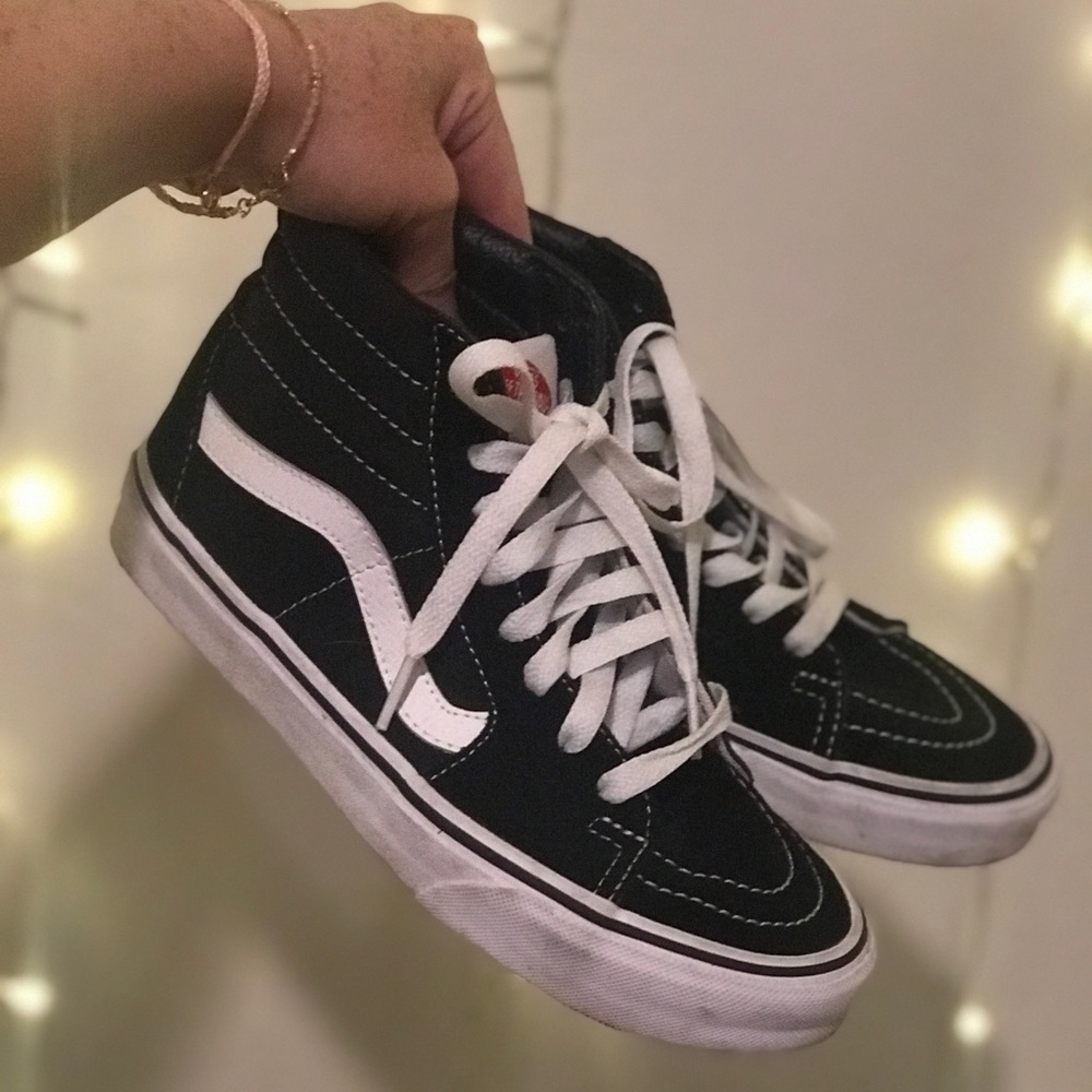 Vans Sk8-Hi Black High Tops